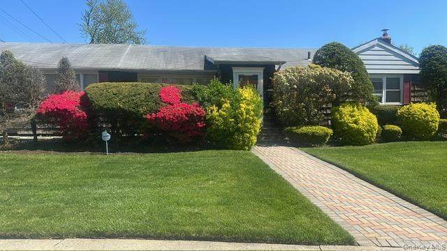873 Custer St - Photo 1