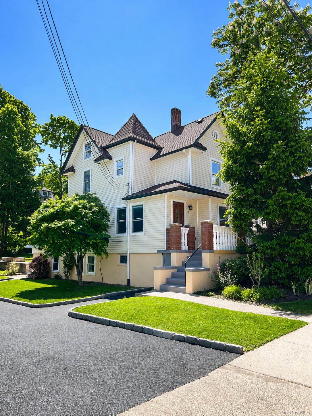 3 Ross Avenue - Photo 1