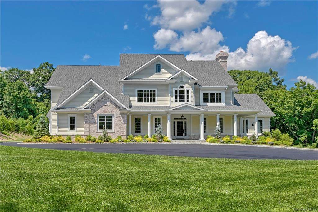 12 Knightsbridge Manor Road - Photo 1
