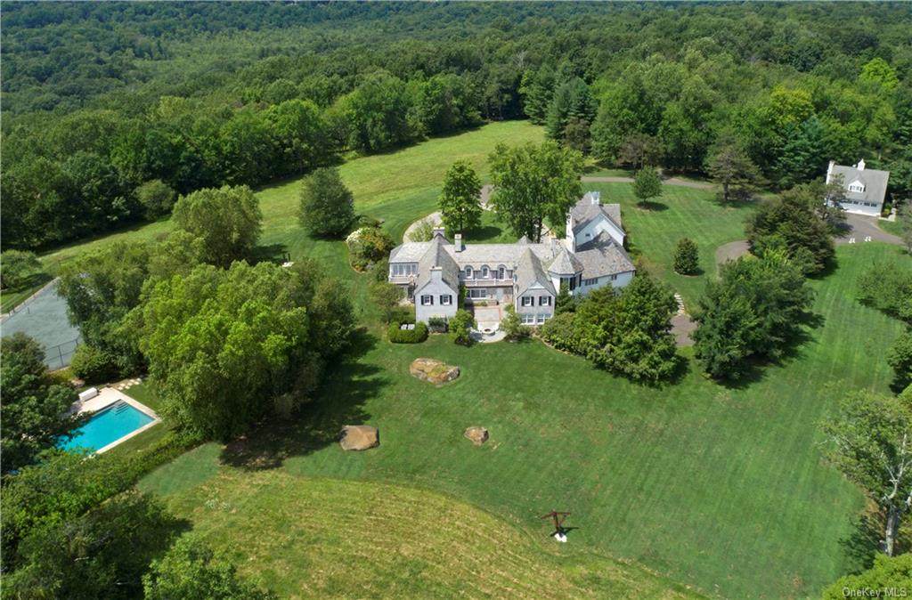 17 Middle Patent Road - Photo 1