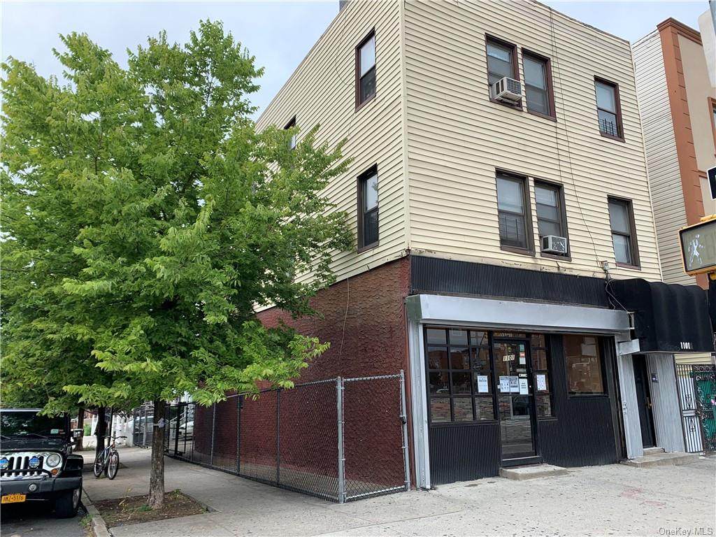 1101 Castle Hill Avenue - Photo 1