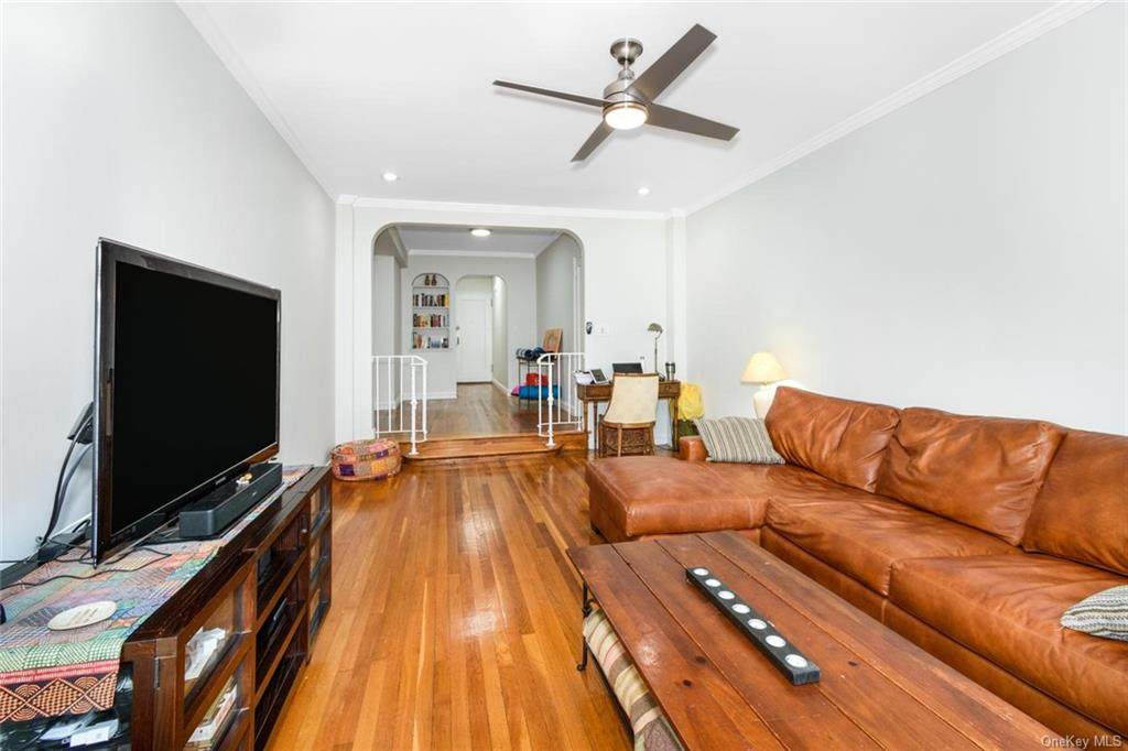 55 190th Street - Photo 1