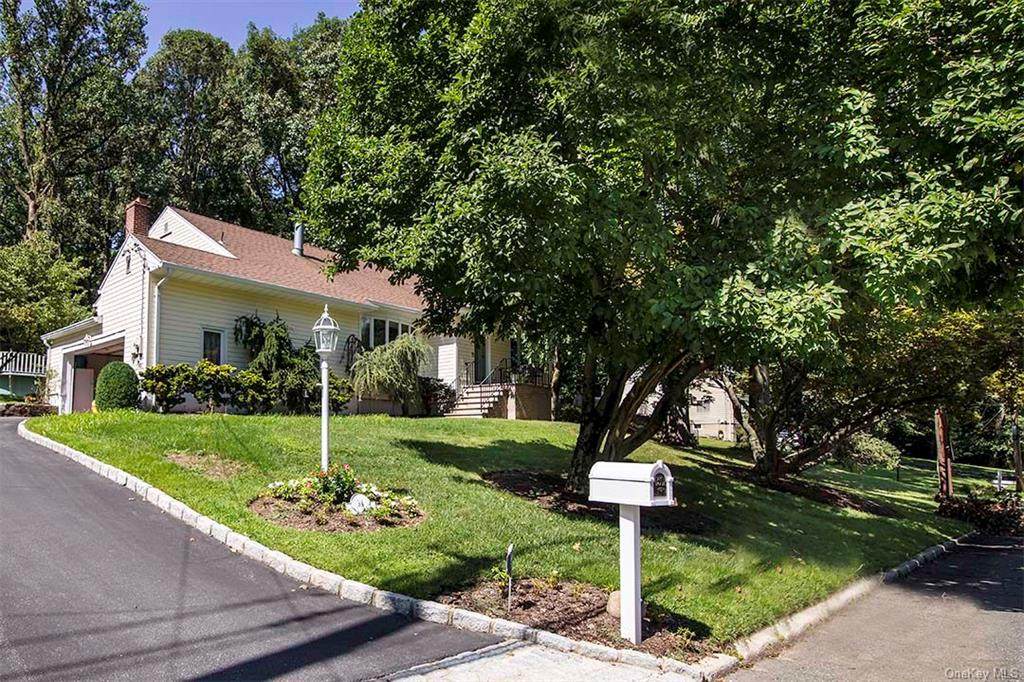 24 Van Etten Boulevard - Photo 1