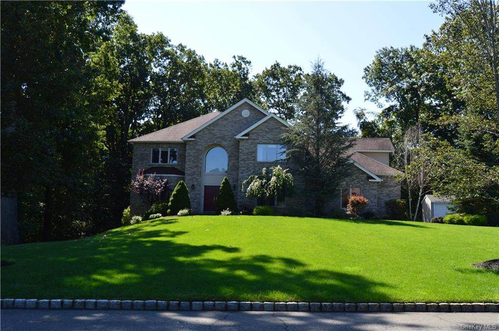 21 Charnwood Drive - Photo 1