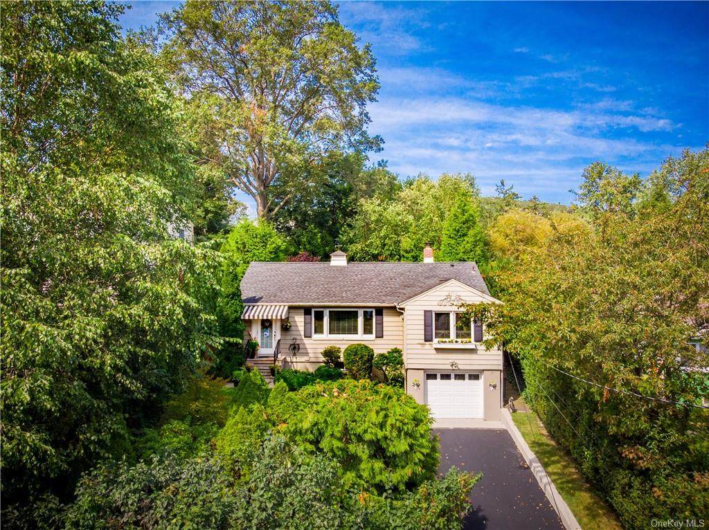 17 Grand Avenue - Photo 1