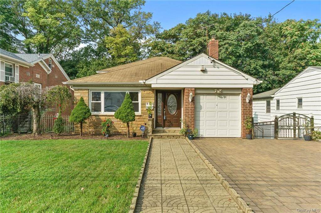 945 Split Rock Road - Photo 1