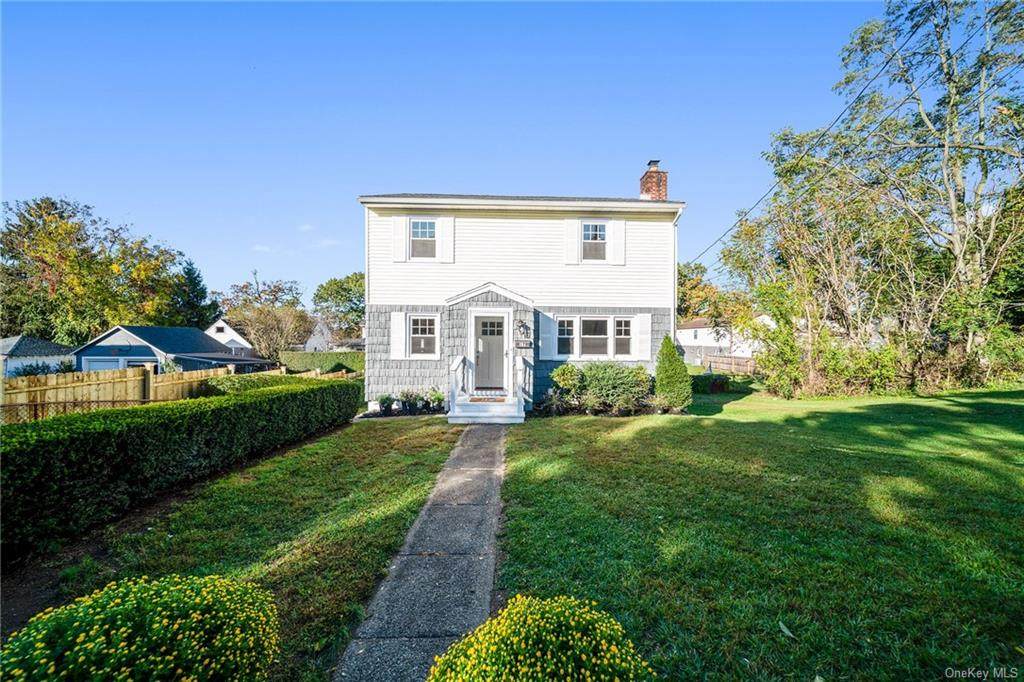 17 Sears Avenue - Photo 1