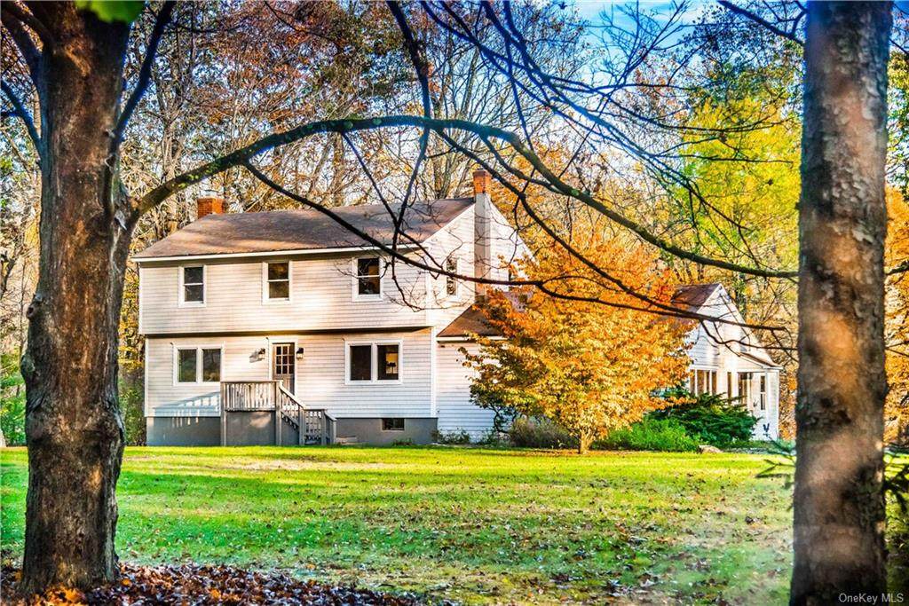 163 Ridgefield Avenue - Photo 1