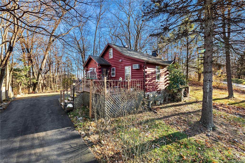 15 Locust Drive - Photo 1