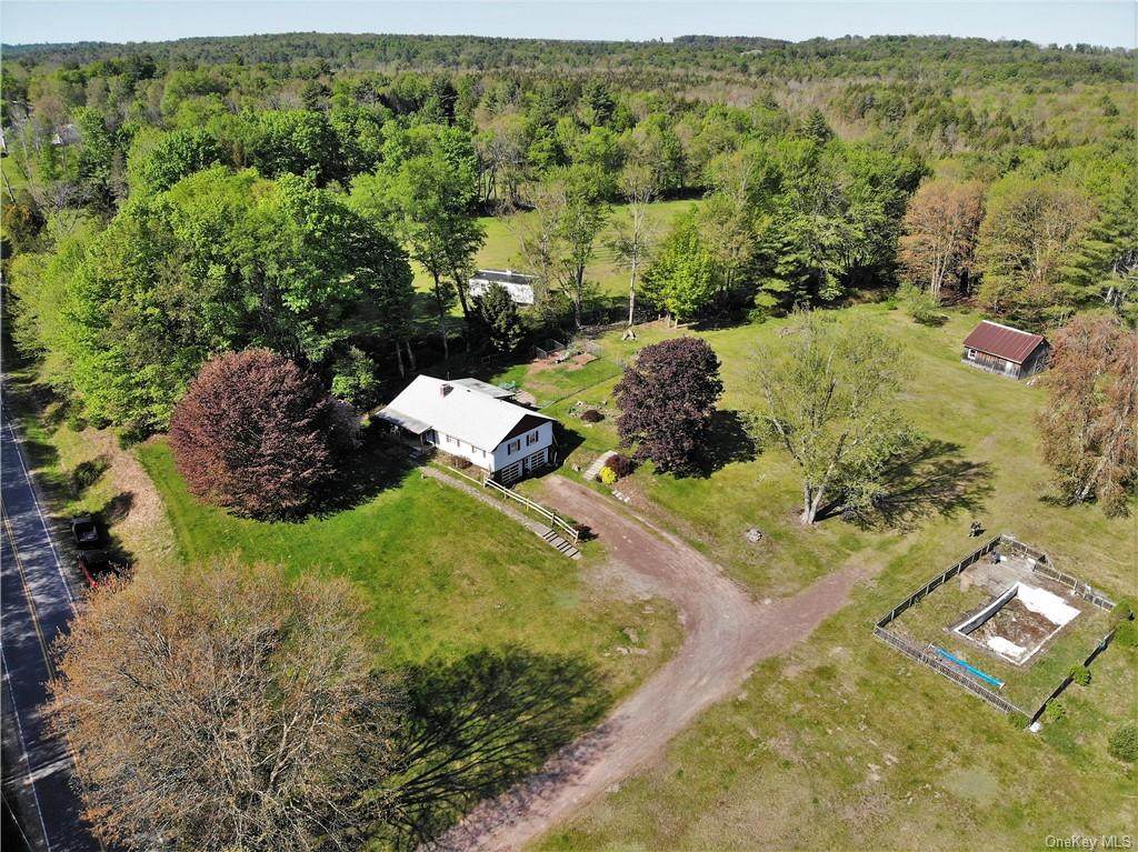 425 Horseshoe Lake Road - Photo 1