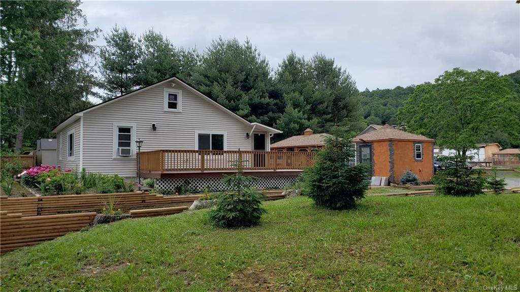 202 Edwards Road - Photo 1