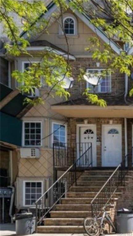 101 Thatford Avenue - Photo 1