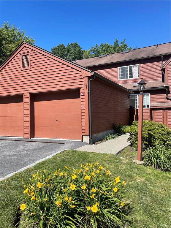 403 Apple Tree Lane - Photo 1