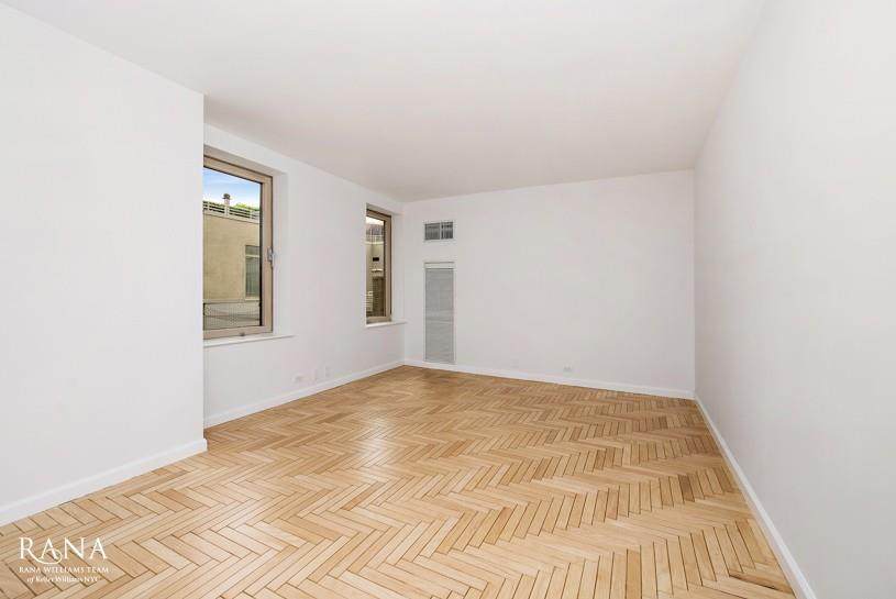 106 Central Park - Photo 1