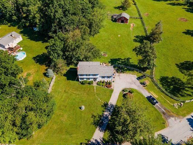19 Washburn Road - Photo 1