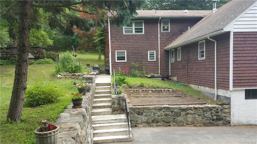 24 Woodland Road - Photo 1