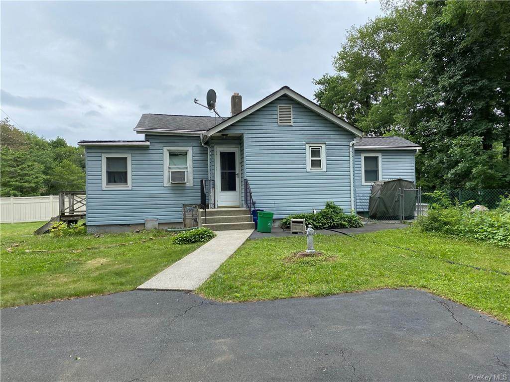 10 Parker Avenue - Photo 1