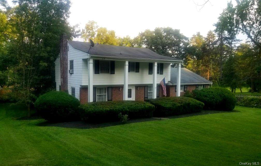 36 Commonwealth Avenue - Photo 1