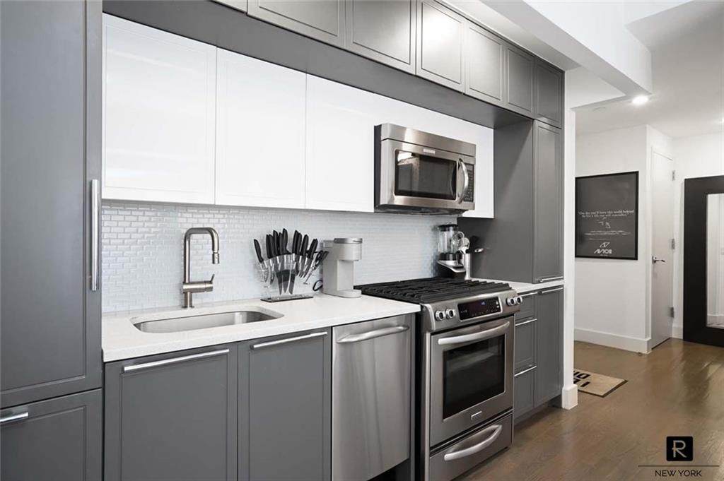 432 52nd Street - Photo 1