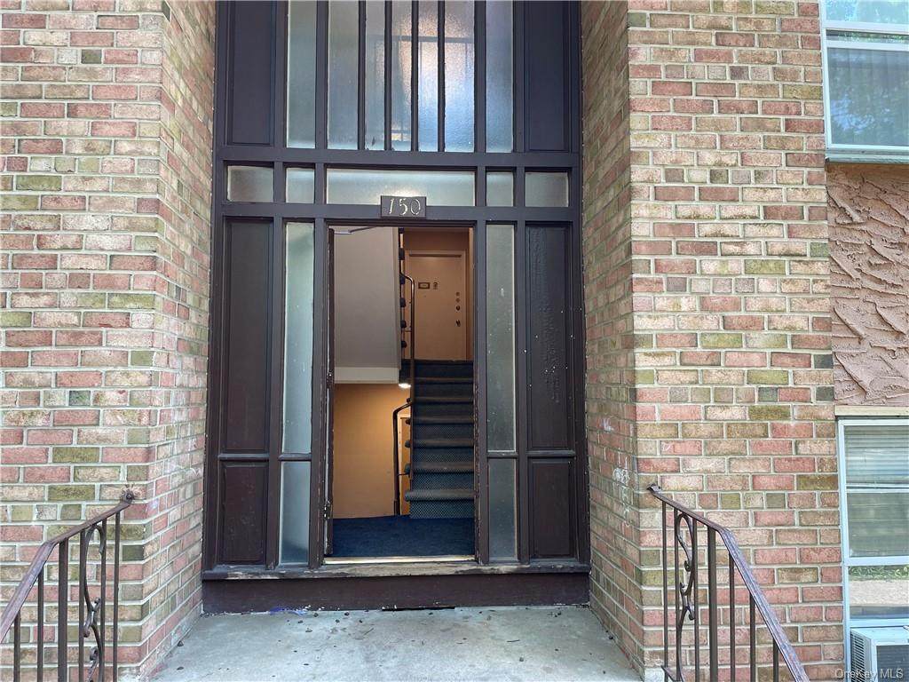150 Kearsing Parkway - Photo 1