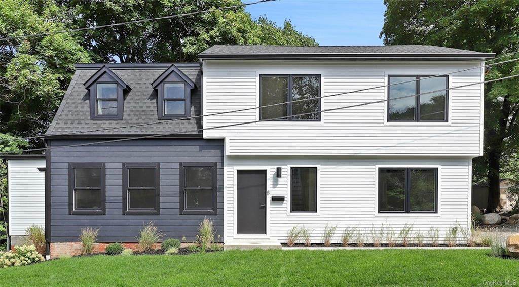 8 Churchill Street - Photo 1