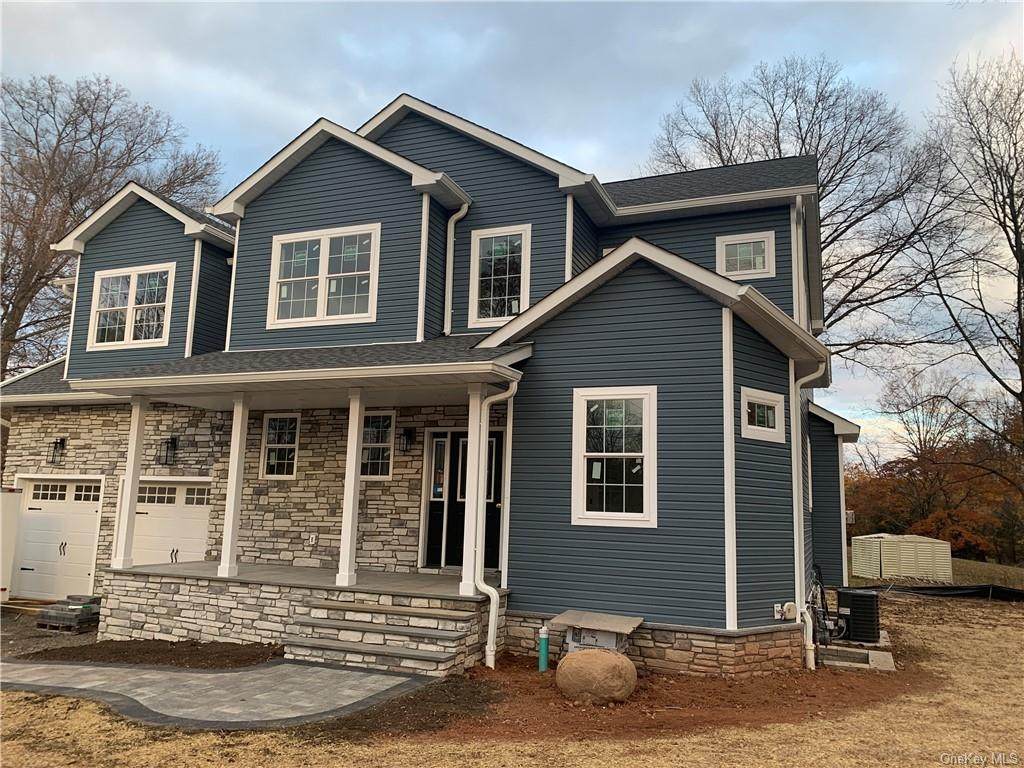 377 Kings Highway - Photo 1
