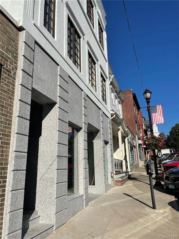 40 Greenwich Avenue - Photo 1