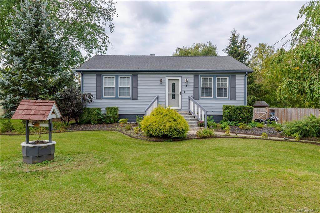 4 Moffatt Lane - Photo 1