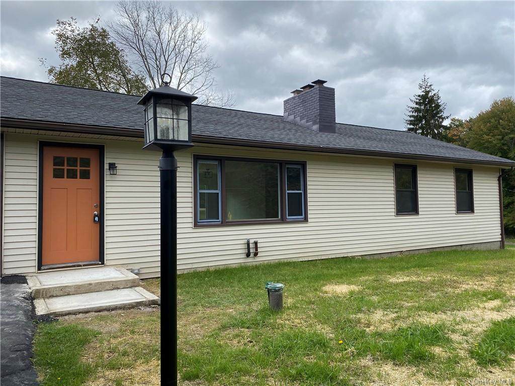 1195 Ulster Heights Road - Photo 1