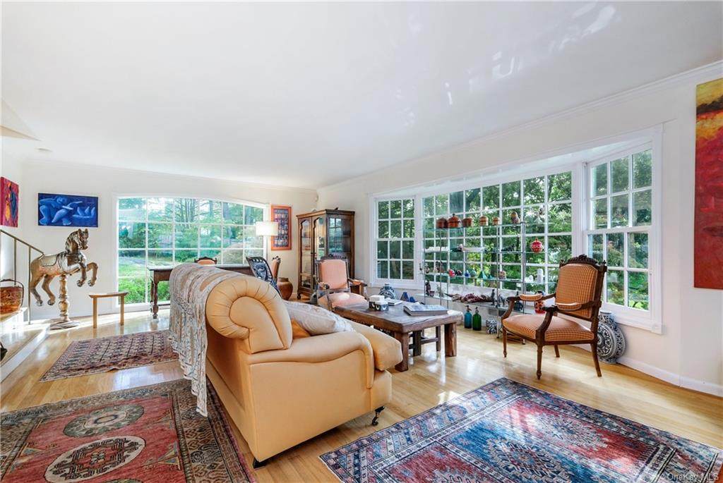 139 Sterling Road - Photo 1