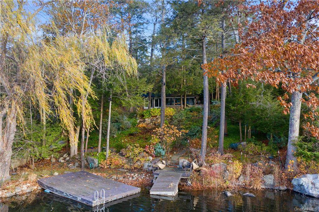 64 Twin Lakes Road - Photo 1