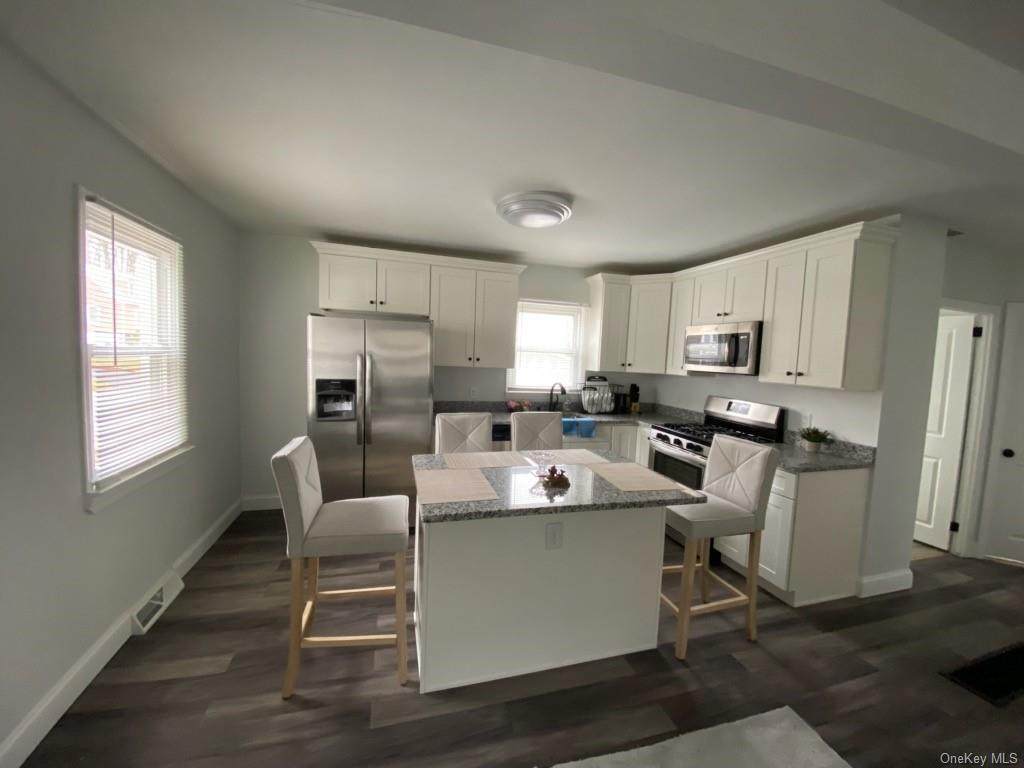 16 Middle Street - Photo 1