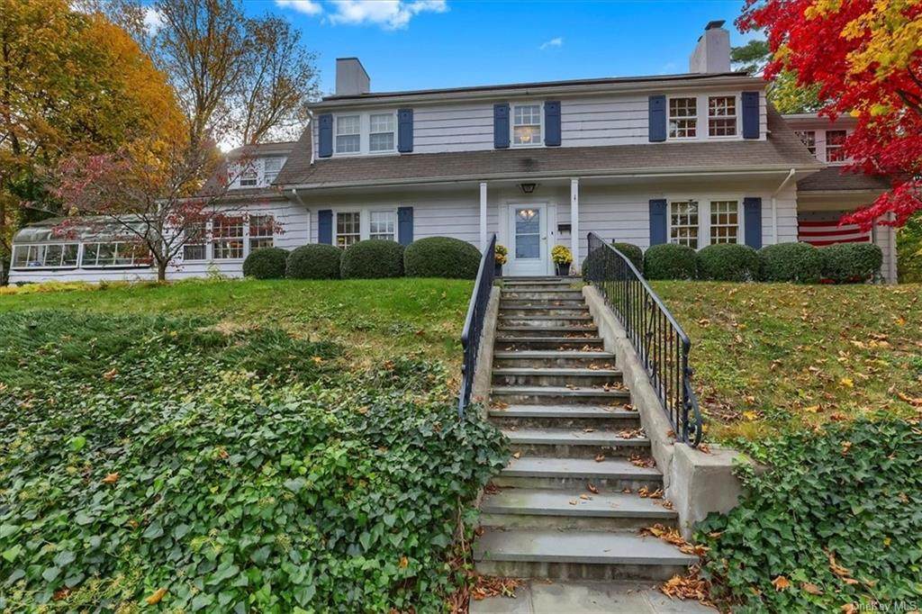 26 Soundview Circle - Photo 1
