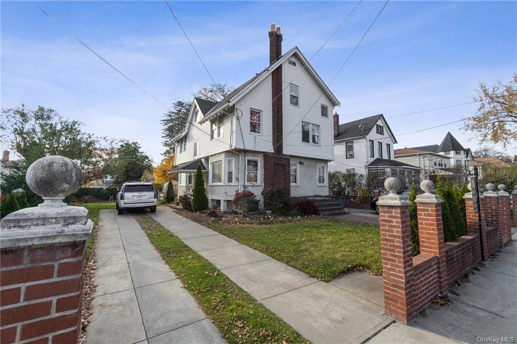 8908 196th Street - Photo 1
