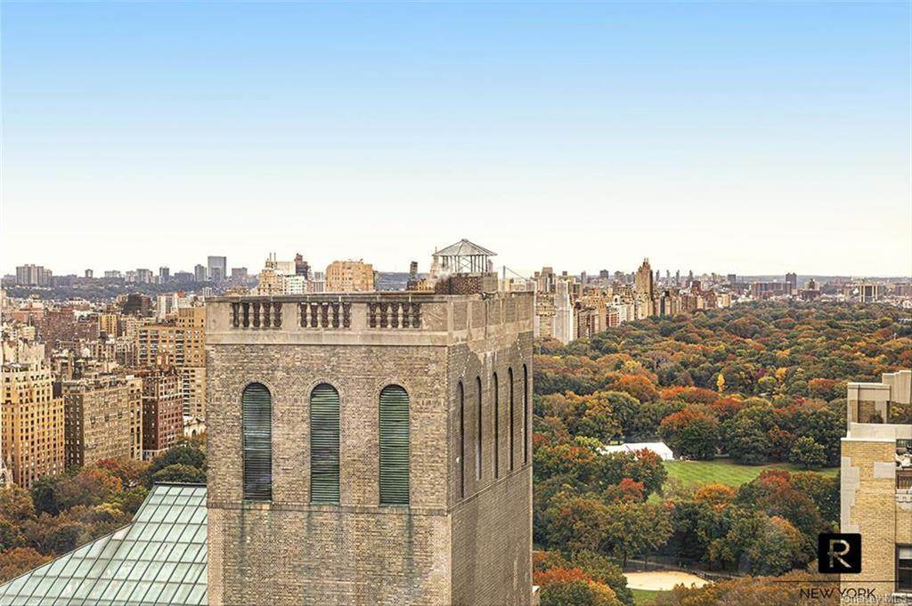 157 W 57th Street - Photo 1