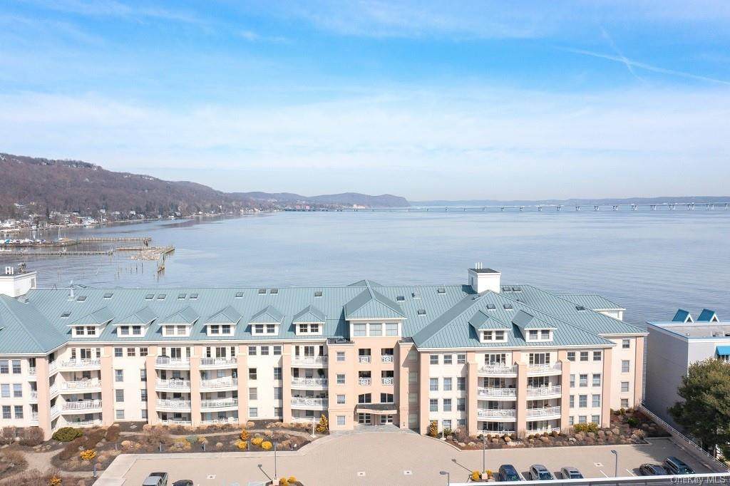 404 Harbor Cove - Photo 1