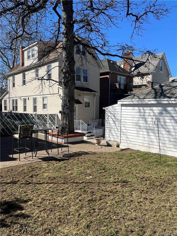 1916 Fowler Avenue - Photo 1