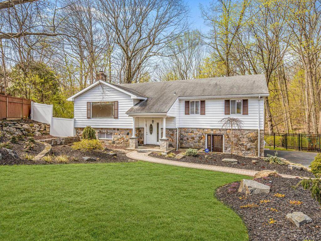 7 Merion Drive - Photo 1