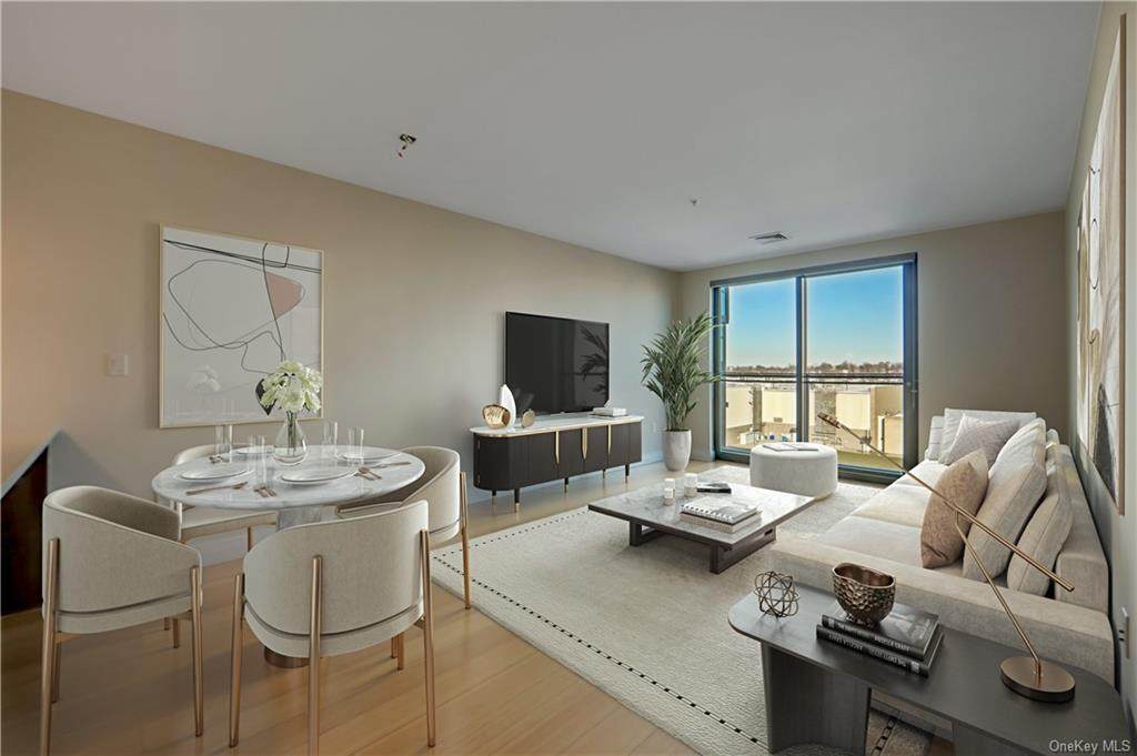 701 Ridge Hill Boulevard - Photo 1
