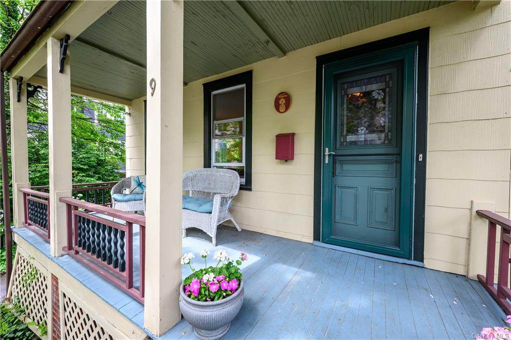 9 Third Avenue - Photo 1