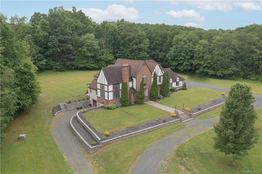 2429 Albany Post Road - Photo 1