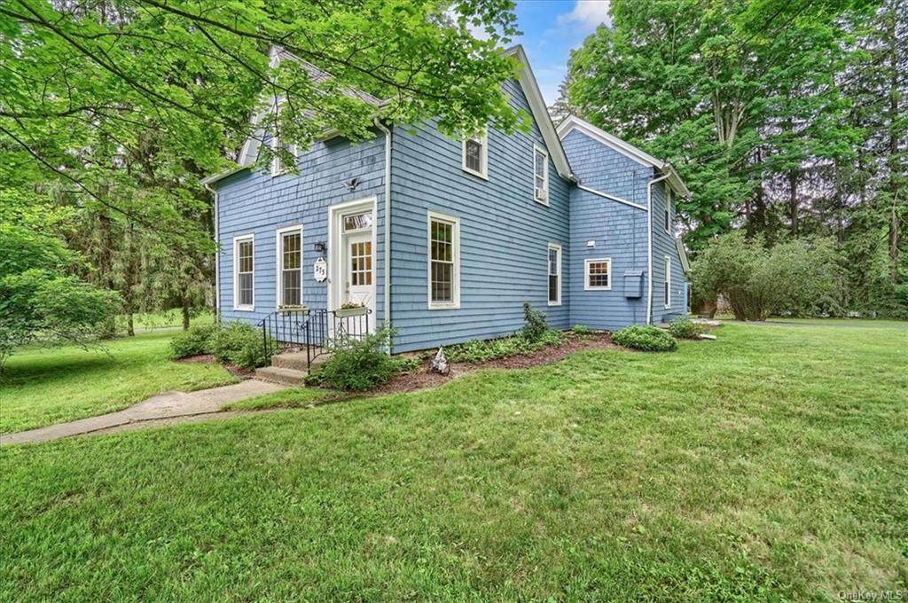275 Cherry Lane - Photo 1