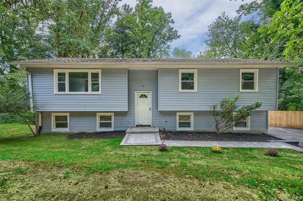 631 Viewland Drive - Photo 1