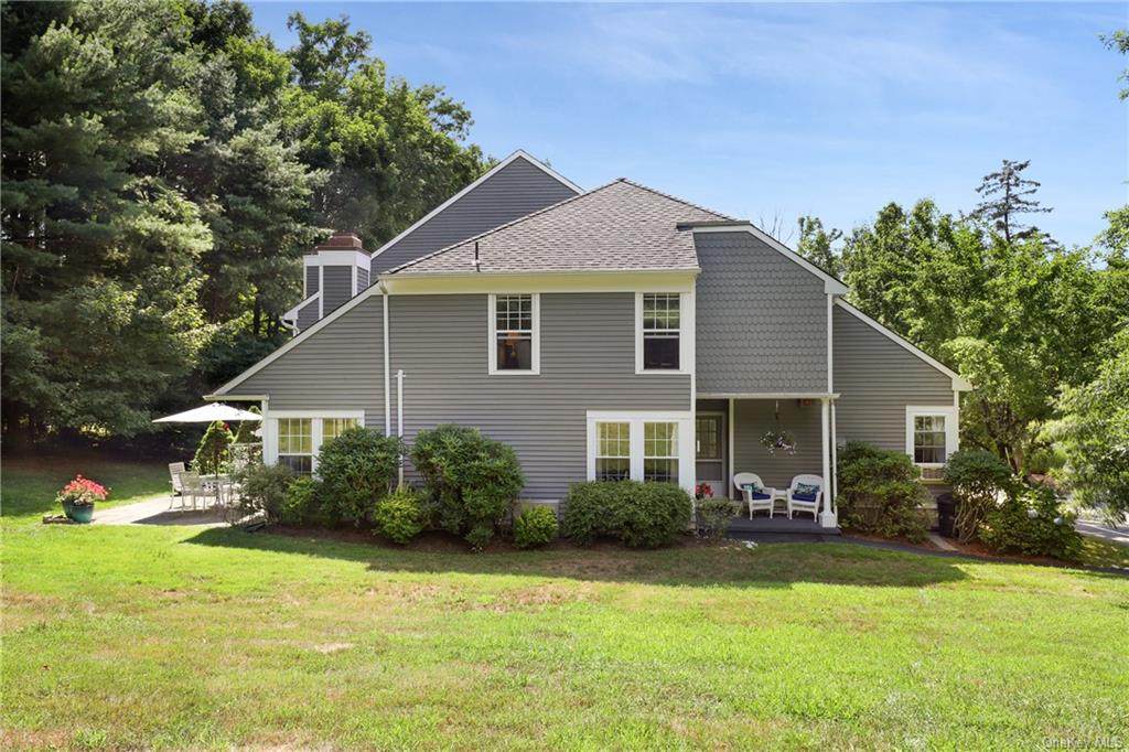 21 Croton Lake Road - Photo 1
