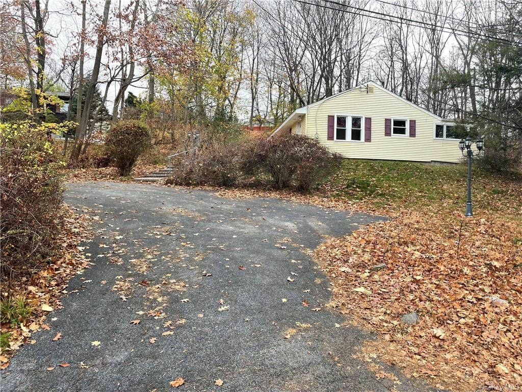 19 Lake Avenue - Photo 1