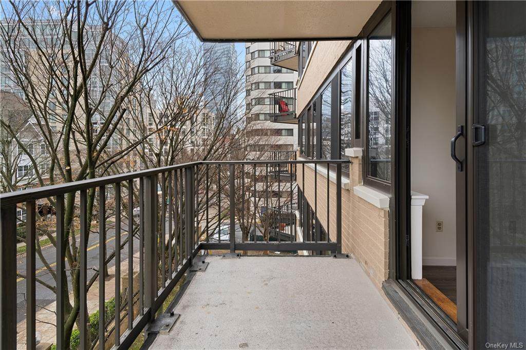 25 Rockledge Avenue - Photo 1