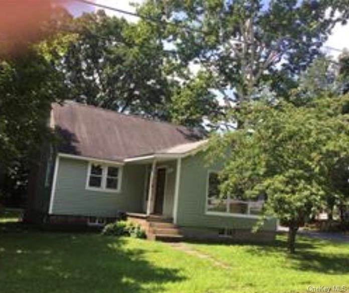 20 Lindberg Avenue - Photo 1