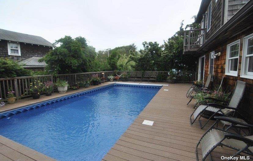 748 Ocean Breeze Walk - Photo 1