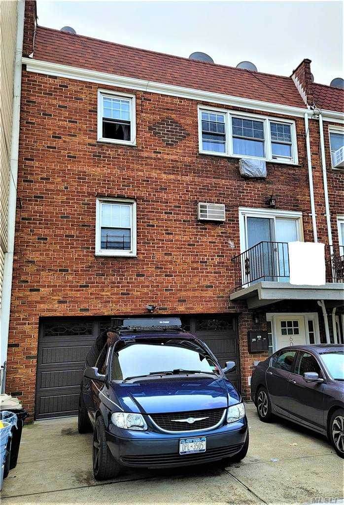 60-38 55 Drive - Photo 1