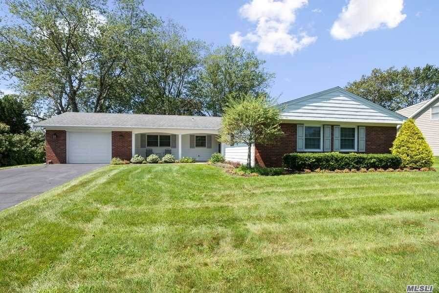 6 Belwyn Lane - Photo 1